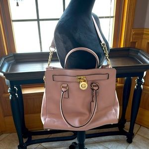 Michael Kors  large Hamilton blossom pink